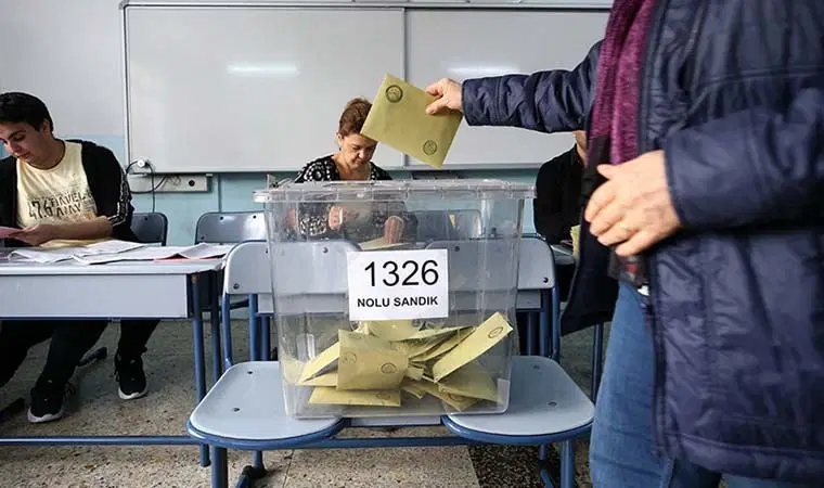 Türkiye'de Genel Seçimler Yapıldı