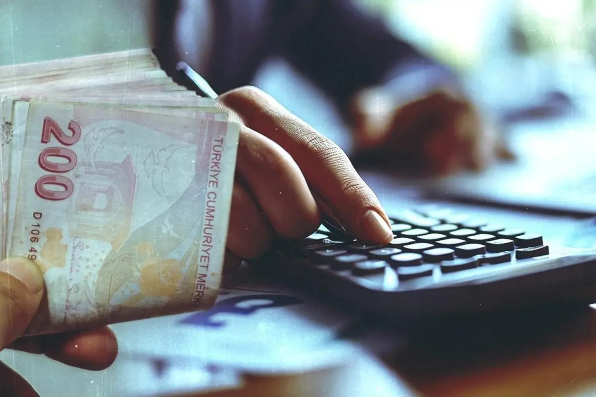 ÇALIŞMA HAYATI SİL BAŞTAN DEĞİŞİYOR! KAMUDA YENİ DÖNEM BAŞLIYOR: HİBRİT, EVDEN VE KISA ÇALIŞMA MODELİ GELİYOR