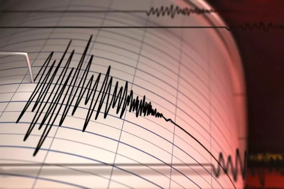 SINDIRGI BEŞİK GİBİ SALLANDI: SABAH SAATLERİNDE 4.2 BÜYÜKLÜĞÜNDE DEPREM!
