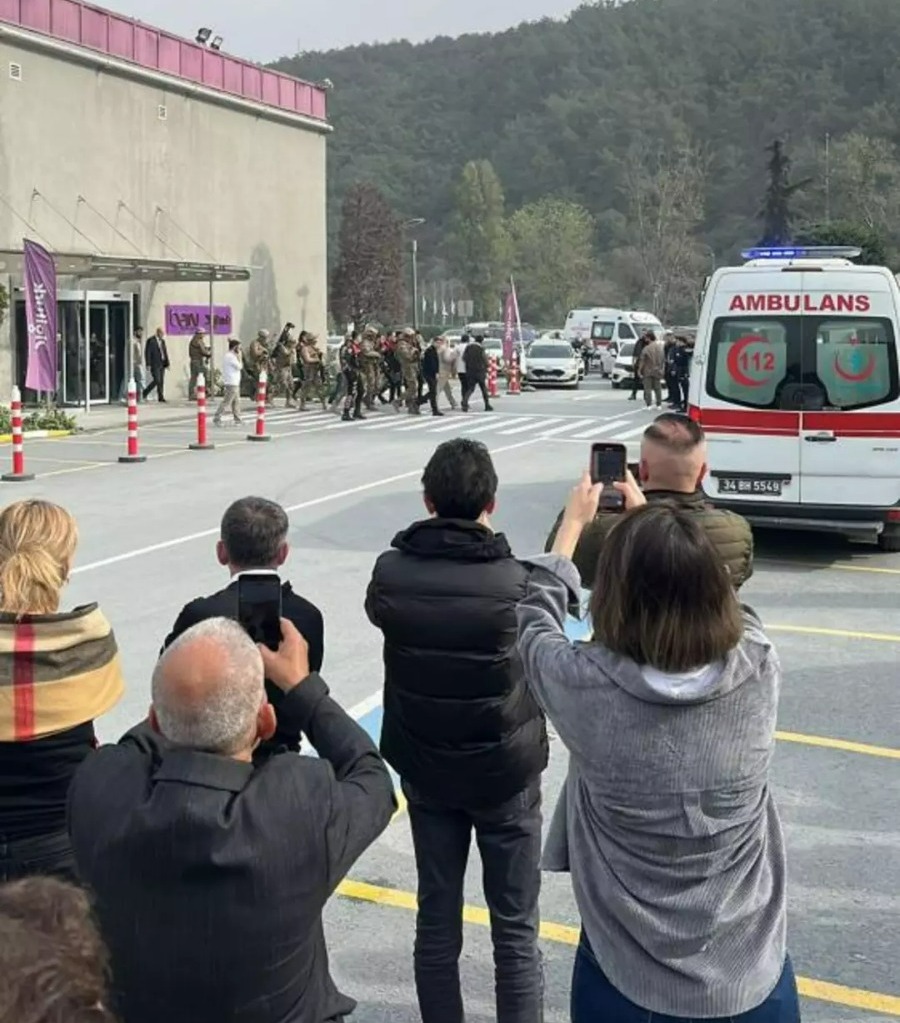 BEİN SPORTS BİNASINDA SİLAHLI PANİK! “EŞİME HAKARET ETTİLER” DEYİP BASMIŞ!