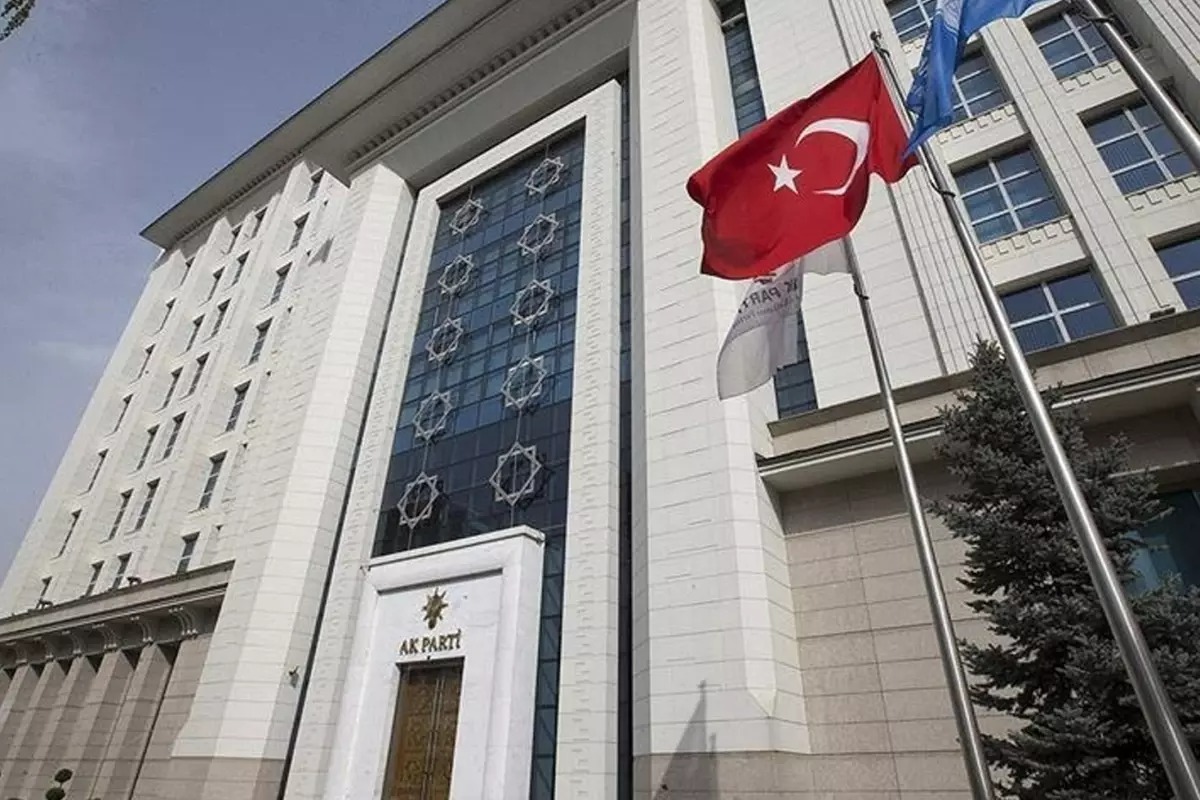 ANKARA’DA KRİTİK GÜN: AK PARTİ’DE “İMRALI” BAŞLIKLI KAPALI TOPLANTI HAZIRLIĞI