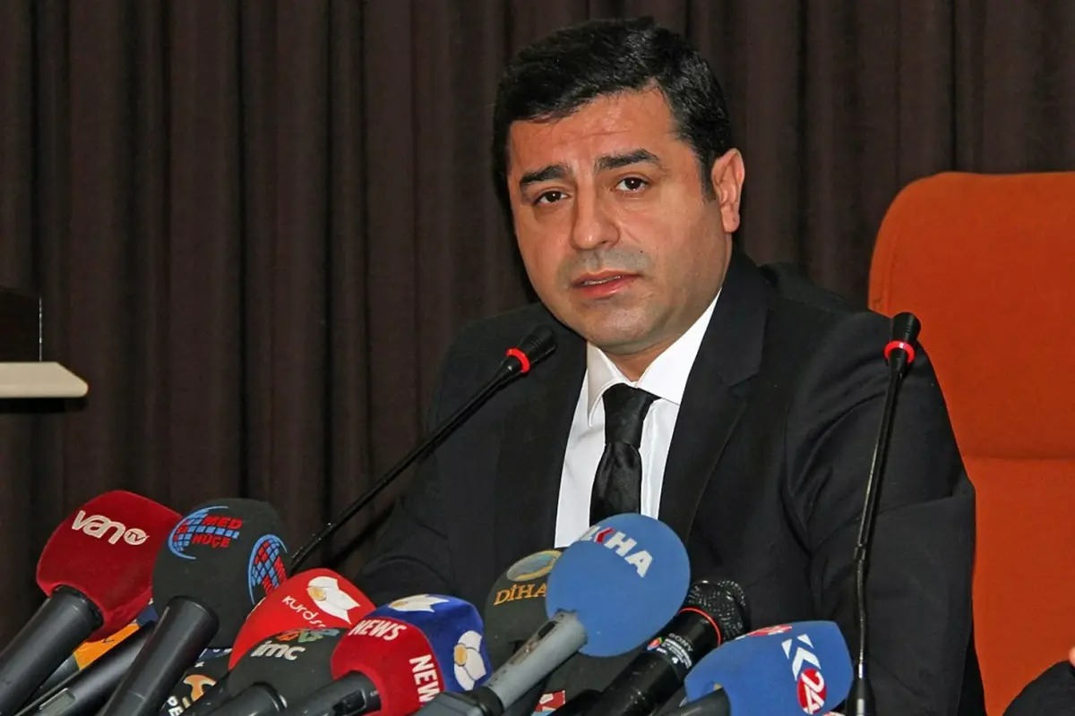 DEMiRTAŞ DAVASINDA KRiTiK GELiŞME
