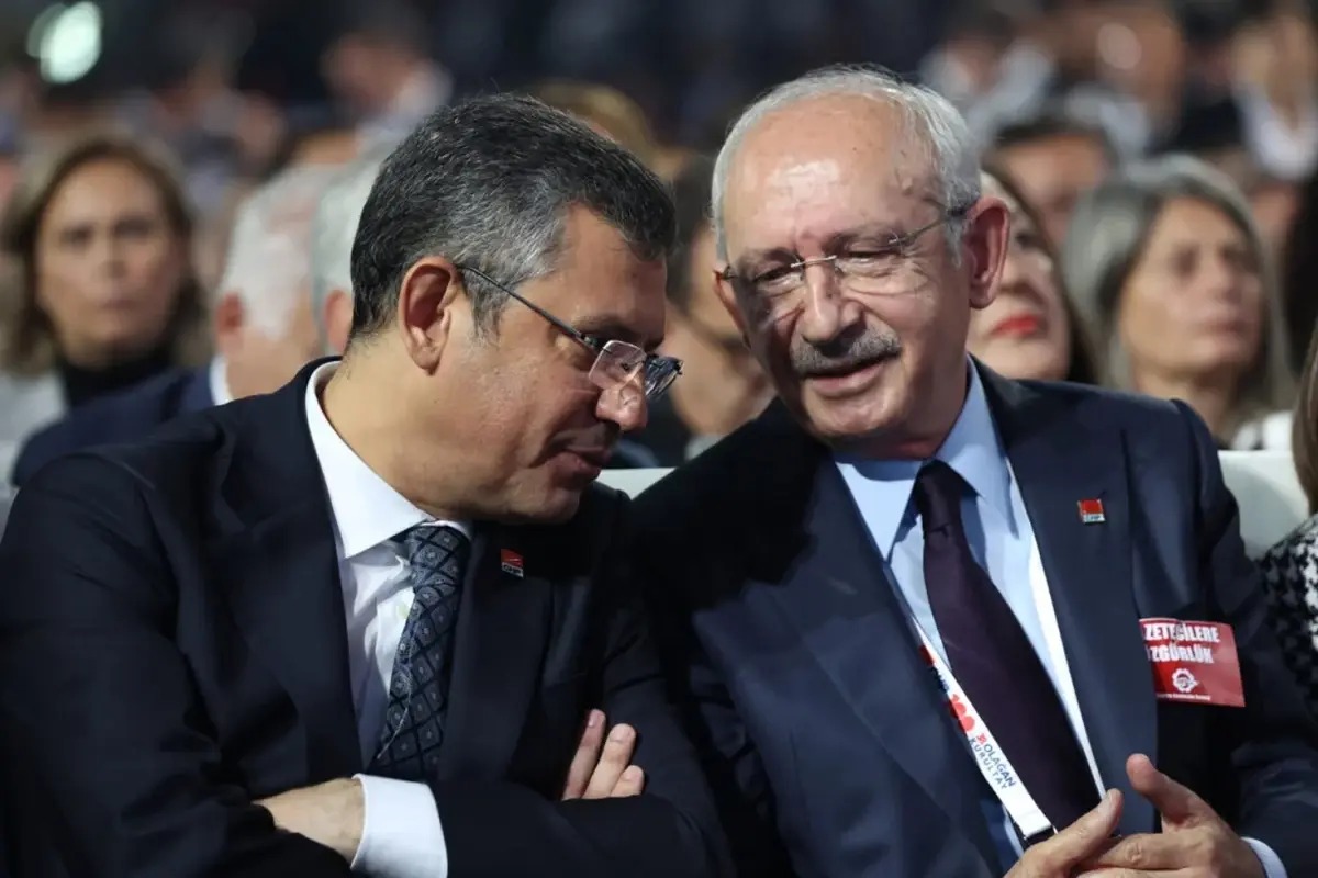 CHP’DE FIRTINALI KURULTAY: ÖZEL’DEN KILIÇDAROĞLU’NA ÇOK SERT “ARINMA” YANITI