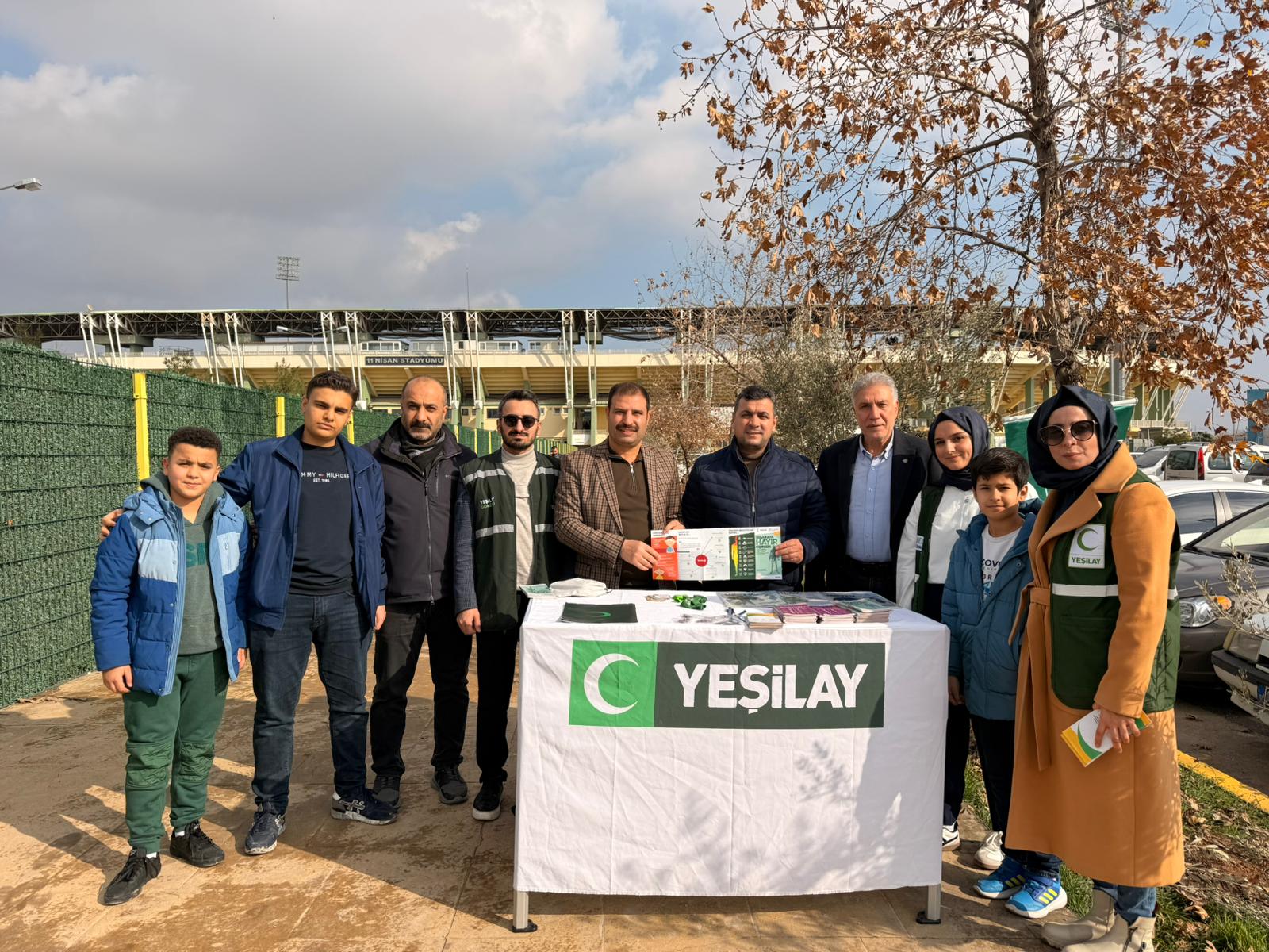 YEŞİLAY ŞANLIURFA’DAN 9 ŞUBAT’TA DİKKAT ÇEKEN ADIM: SİGARAYI BIRAKMA GÜNÜNDE STADYUMDA YOĞUN İLGİ