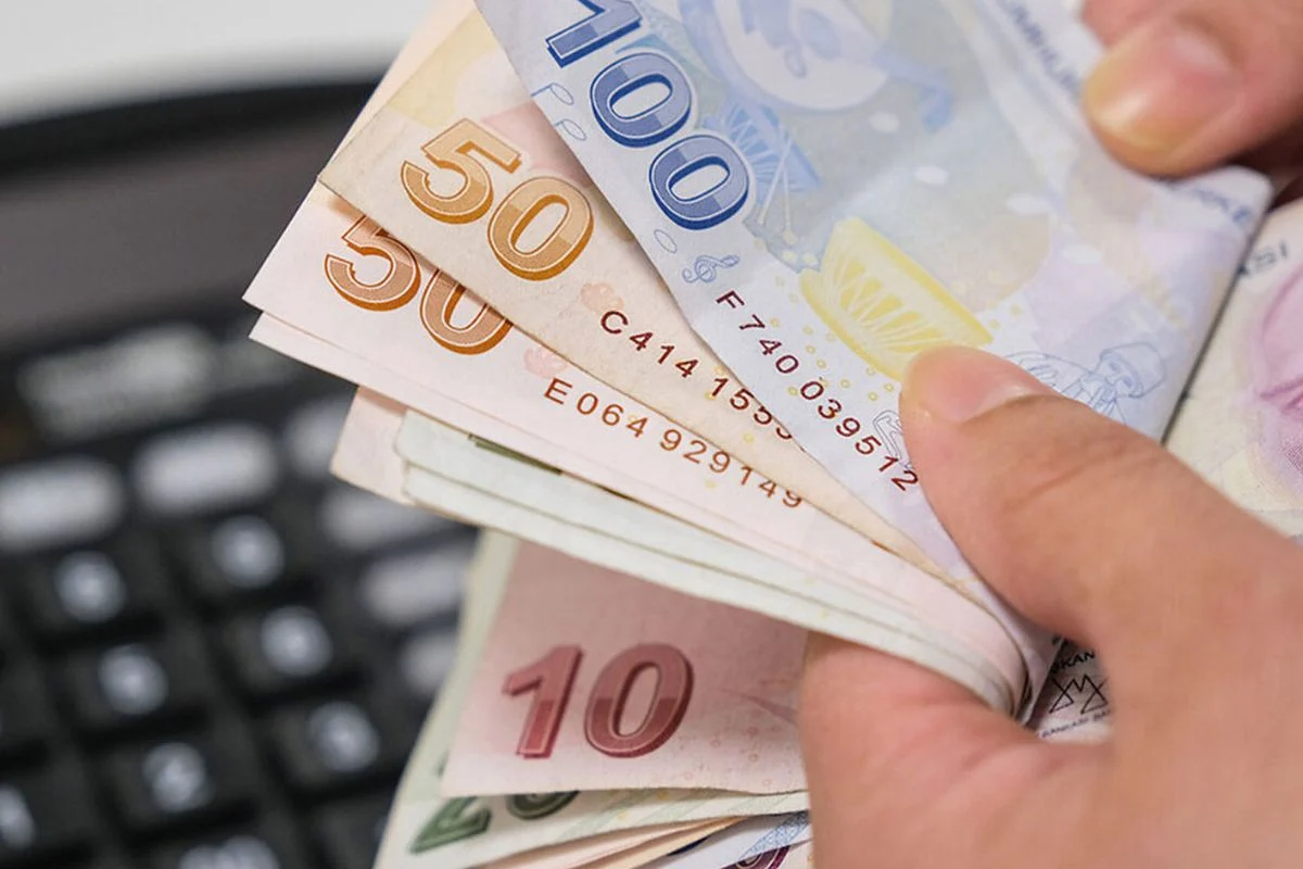 TEMMUZ ZAMMI ŞEKİLLENİYOR MEMUR MAAŞLARI İÇİN YENİ TABLO ORTAYA ÇIKTI