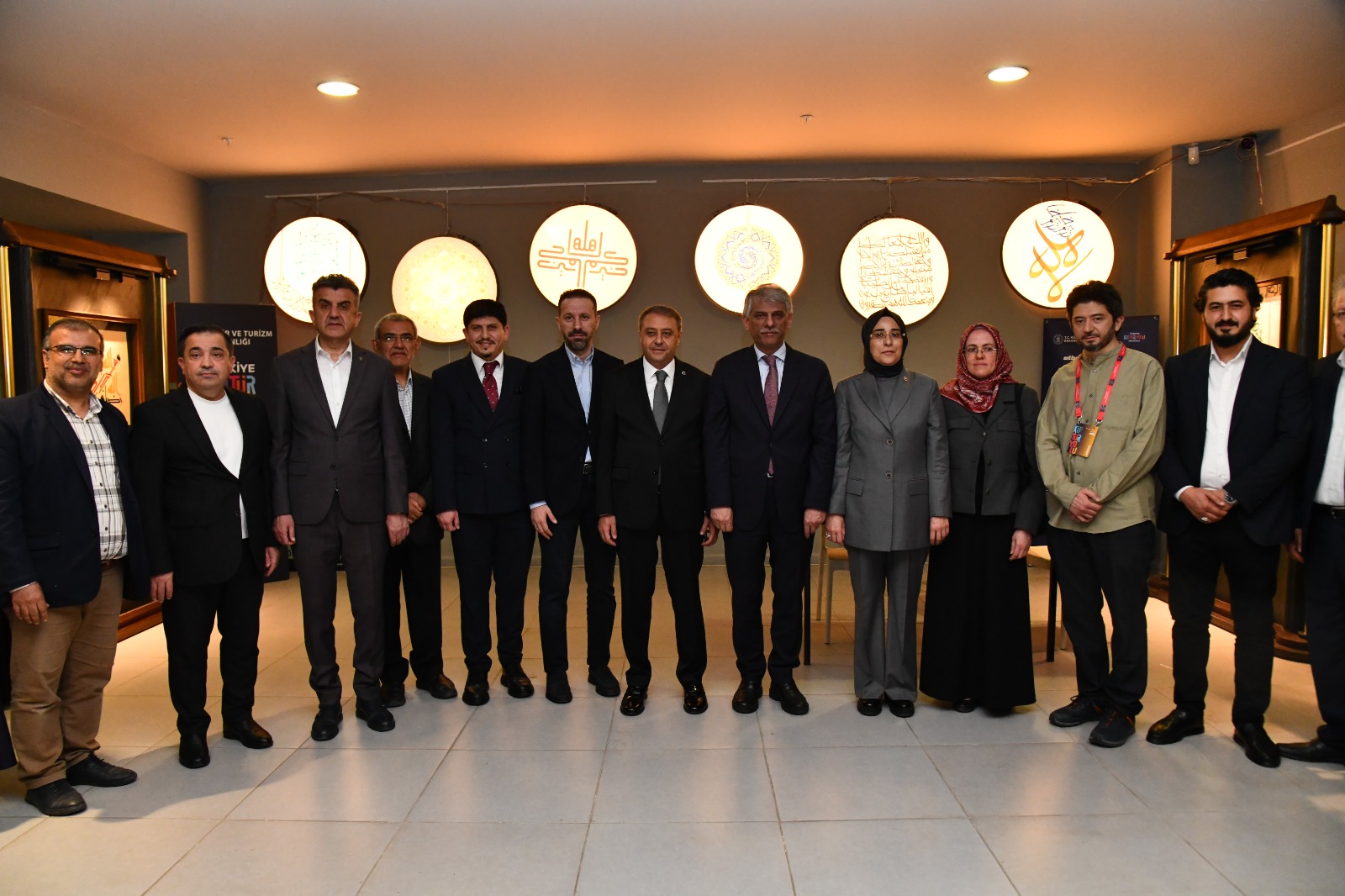 Hâne Sergisi Medeniyetin Kalbi Şanlıurfa’da: İslam Sanatları Kadim Şehirle Buluştu