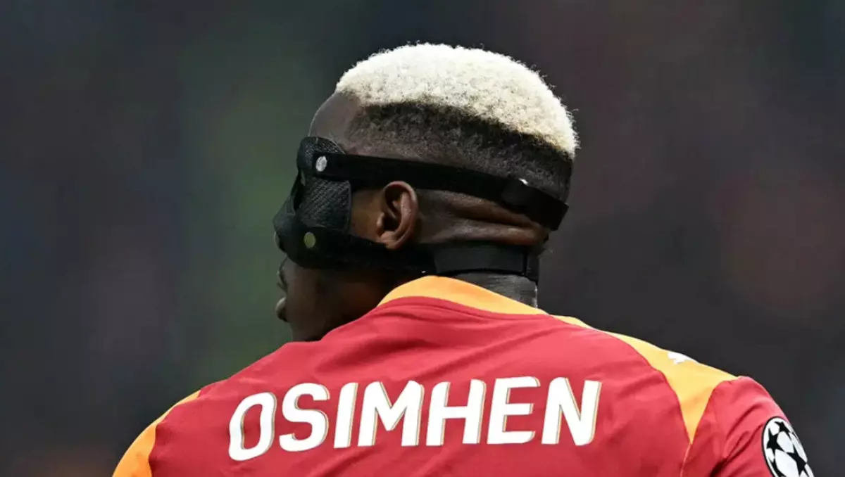 Osimhen Derbide Sahada! Fenerbahçe Maçında Oynamasının Önü Açıldı
