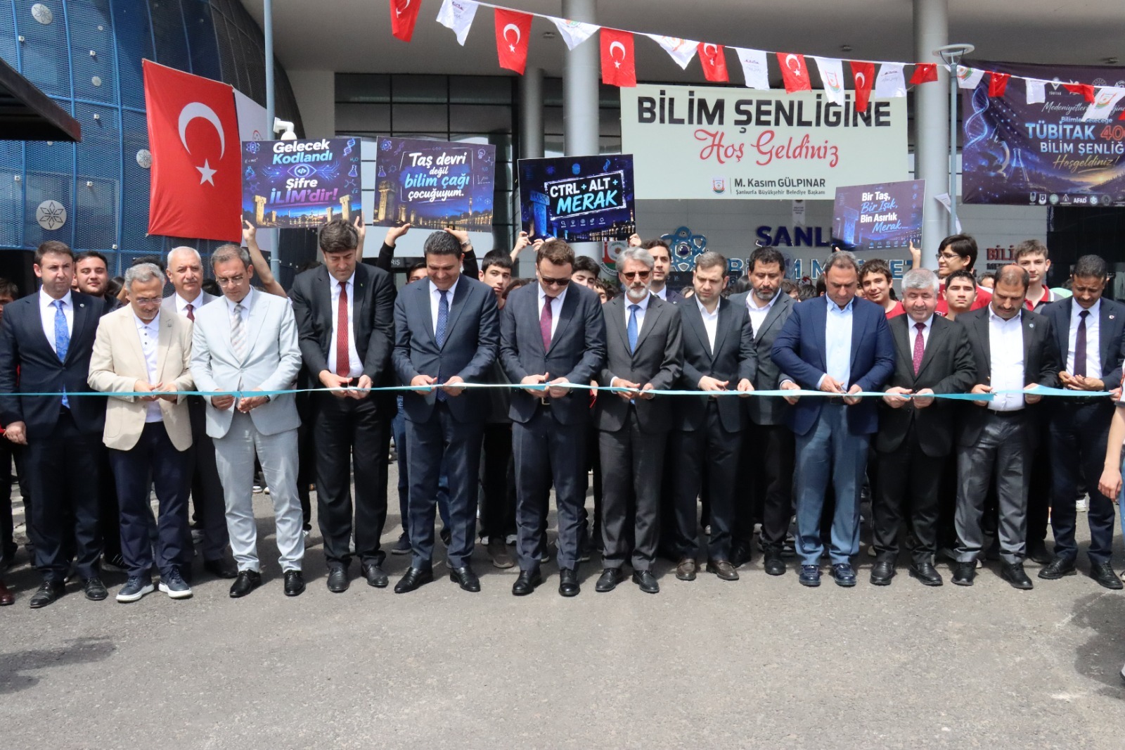 ŞANLIURFA’DA BİLİM HEYECANI GENÇLERİ BULUŞTURDU