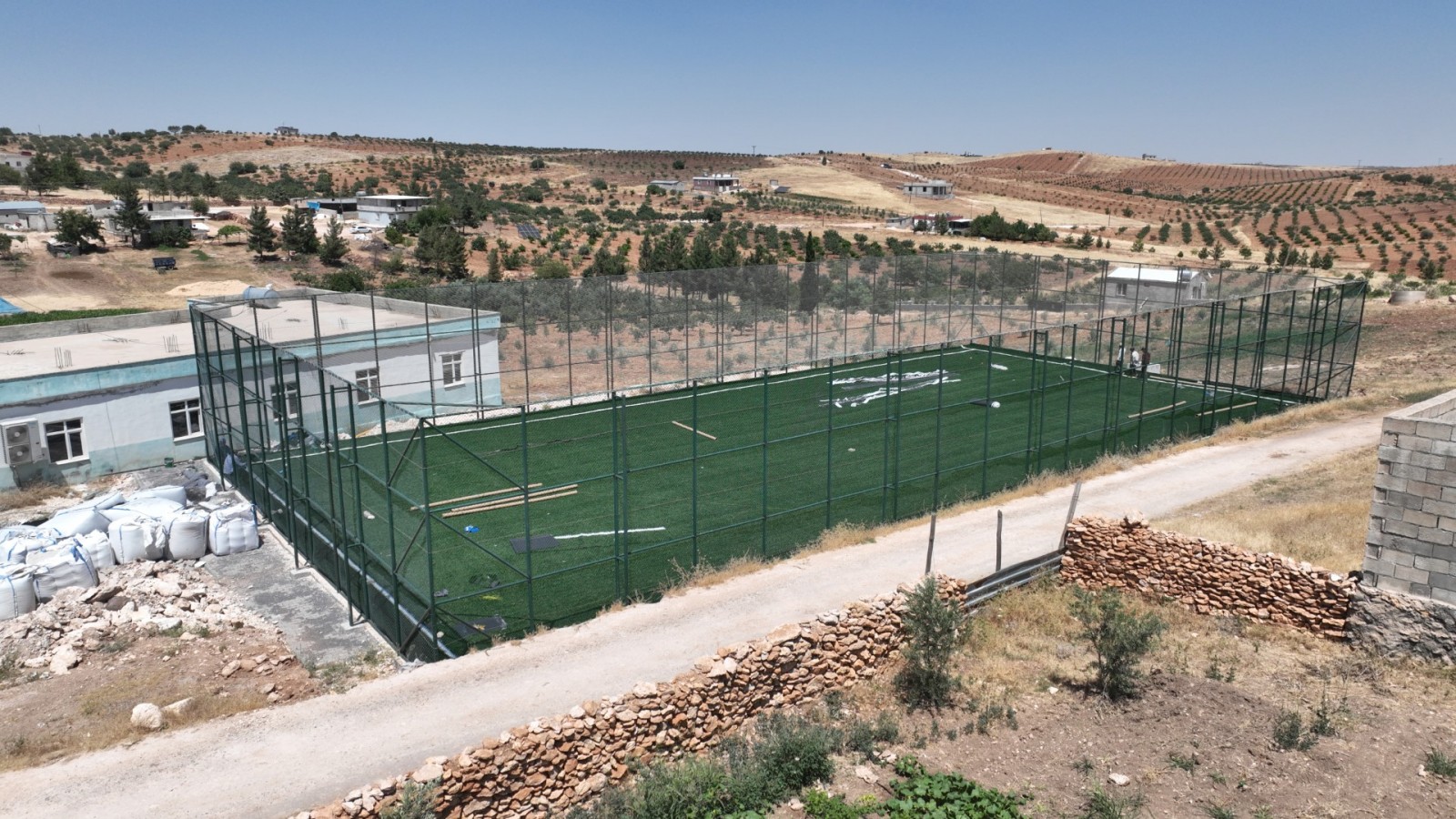 EYYÜBİYE'DE GENÇLERE SPOR YATIRIMI HIZ KESMİYOR
