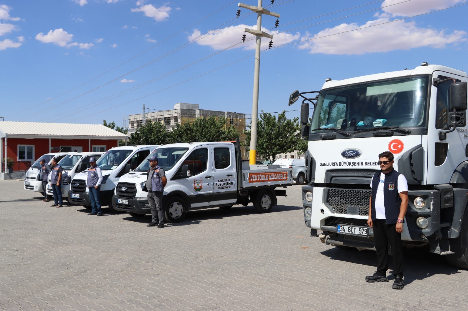 Şanlıurfa’da Haşereye Karşı Seferberlik: İlaçlama Ekipleri Gece Gündüz Sahada