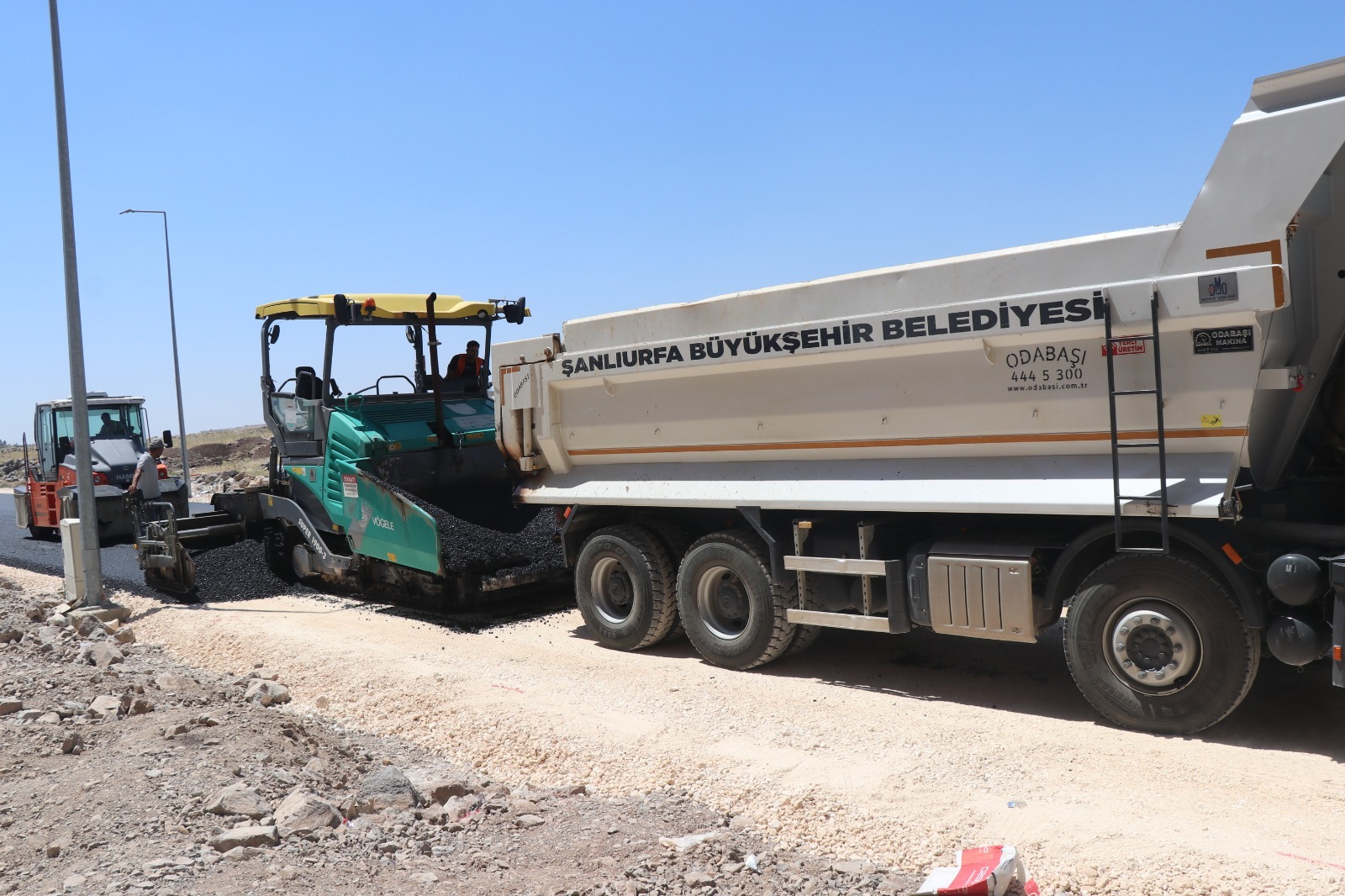 Seyrantepe’ye Yeni Ulaşım Nefesi: Büyükşehir’den Sıcak Asfalt Hamlesi