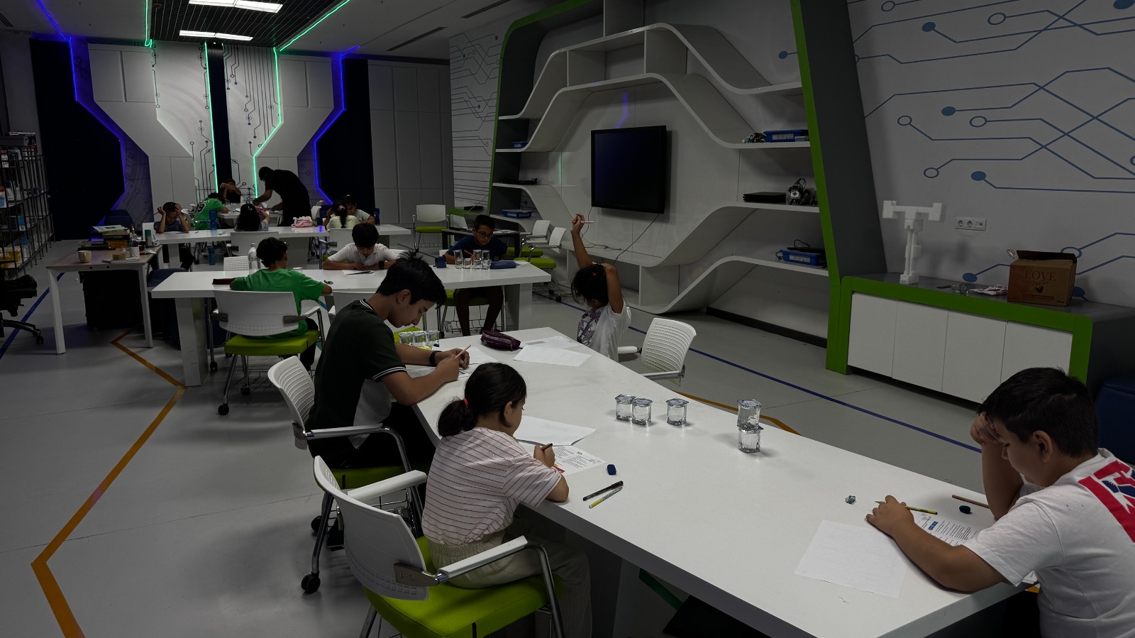 ŞANLIURFA BİLİM MERKEZİ'NDE TÜBİTAK YAZ AKADEMİSİ'NİN İLK DÖNEMİ TAMAMLANDI