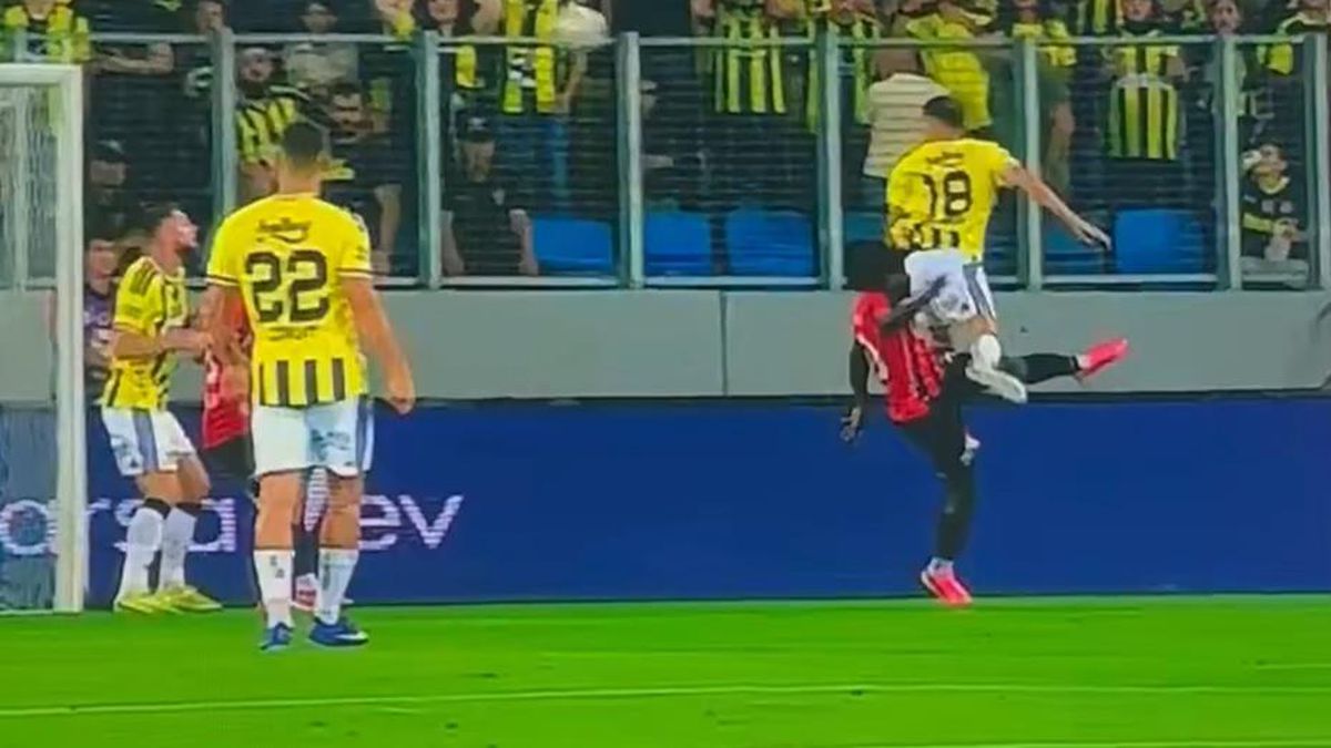Fenerbahçe'nin penaltı beklediği pozisyonlara Trio'dan olay yorum!