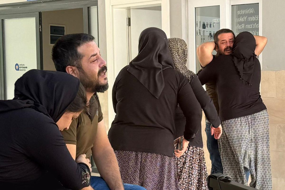 BABANIN FERYADI YÜREKLERİ DAĞLADI! 1,5 YAŞINDAKİ OĞLUNU KENDİ ARACIYLA EZDİ