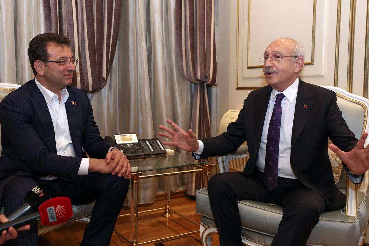 KILIÇDAROĞLU’NDAN İMAMOĞLU İÇİN DİKKAT ÇEKEN SÖZLER: “SİYASİ TUTUKLU OLARAK GÖRMÜYORUM”
