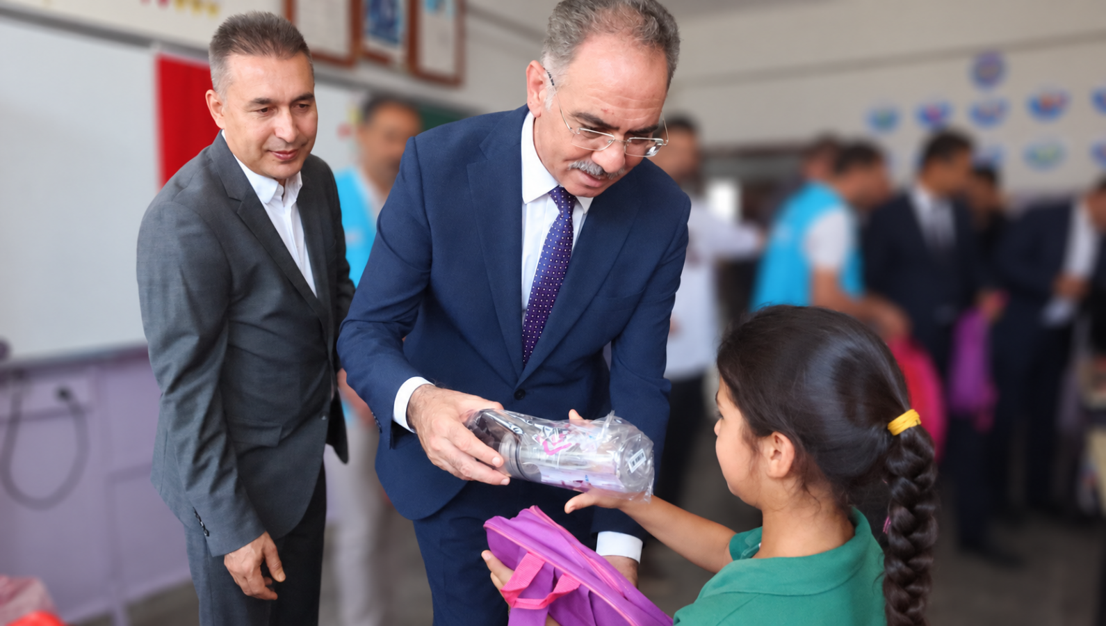 BAŞKAN KUŞ’TAN ÖĞRENCİLERE YENİ EĞİTİM YILINDA DESTEK