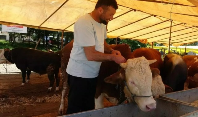 TÜRKİYE'Yİ ALARMA GEÇİREN HASTALIK! BAKANDAN KIRMIZI ET AÇIKLAMASI