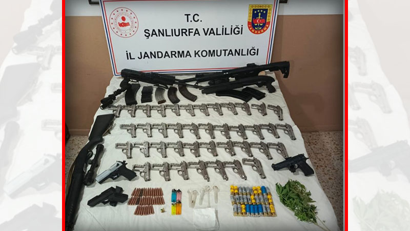 Haliliye'de silah ve uyuşturucu ele geçirildi: 1 kişi gözaltına alındı