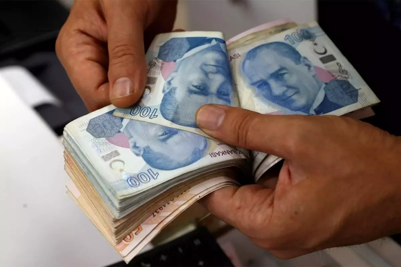 MİLYONLARIN MERAKLA BEKLEDİĞİ ENFLASYON RAKAMLARI AÇIKLANDI;