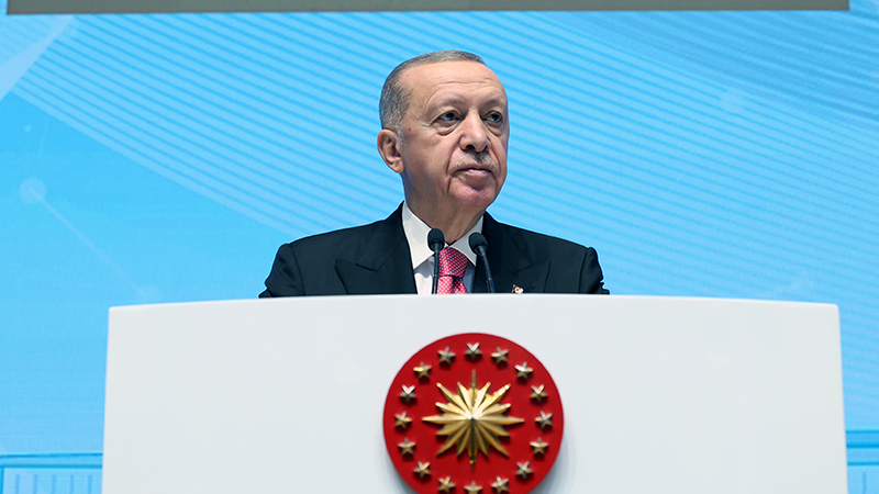 Cumhurbaşkanı Erdoğan'ın rahatsızlığı nedeniyle programları iptal edildi;