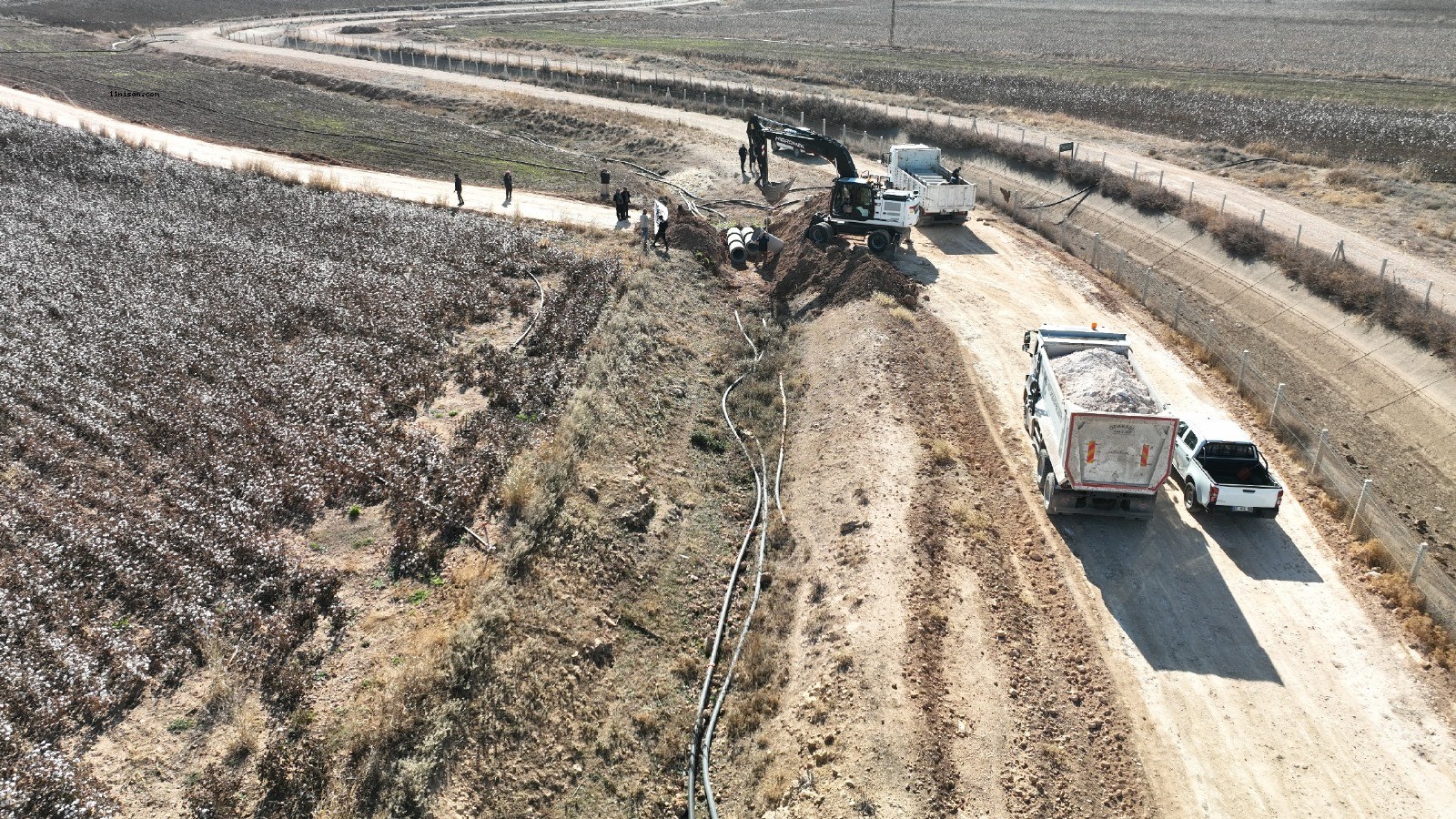 BÜYÜKŞEHİR KONAKCIK’TA ALTYAPI VE YOL ÇALIŞMALARINI SÜRDÜRÜYOR;