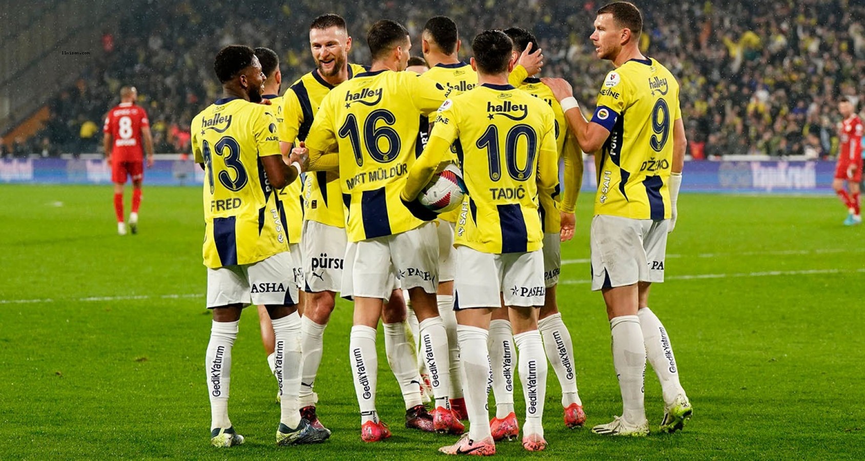 Fenerbahçe, Rangers’ı konuk edecek;