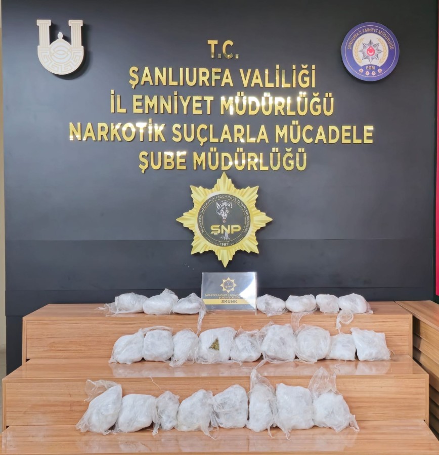 Şanlıurfa’da 13 kilo 500 gram sentetik skunk ele geçirildi;