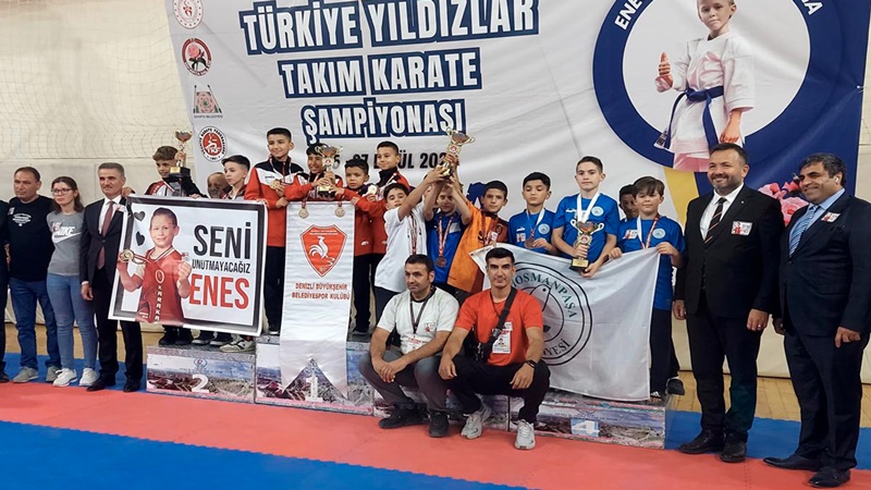 Şanlıurfalı sporcular karate şampiyonasında Türkiye üçüncüsü