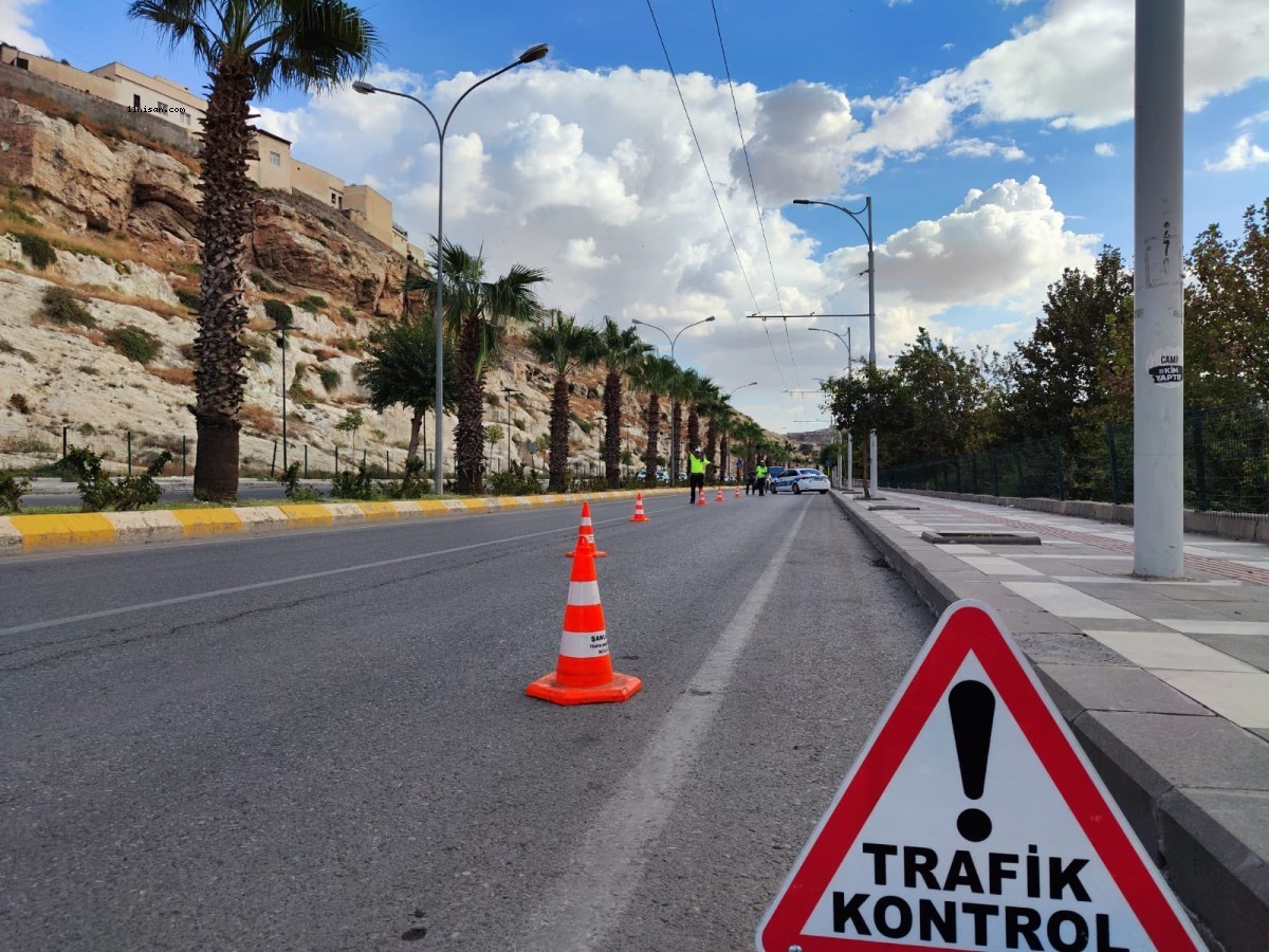 Urfa’da trafik denetiminde ceza yağdı!;