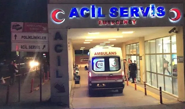 Haliliye’de otobüs ile motosiklet çarpıştı! 2 yaralı;