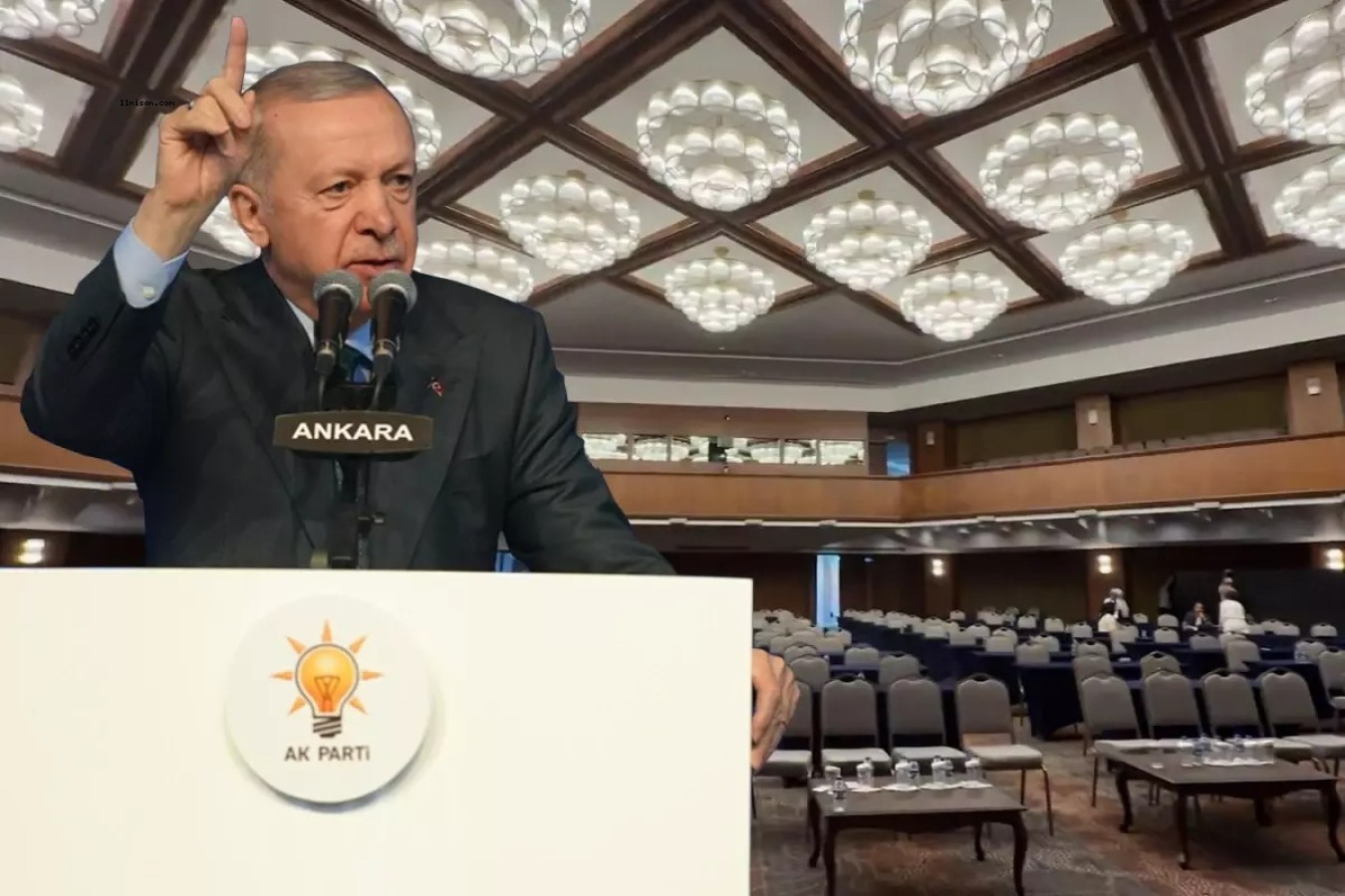 ERDOĞANIN TARİHİ KONUŞMASI ÖNCESİ AK PARTİDE HAREKETLİLİK;