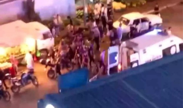MOTOSİKLET KAÇIŞTA DEVRİLDİ: 2 YARALI