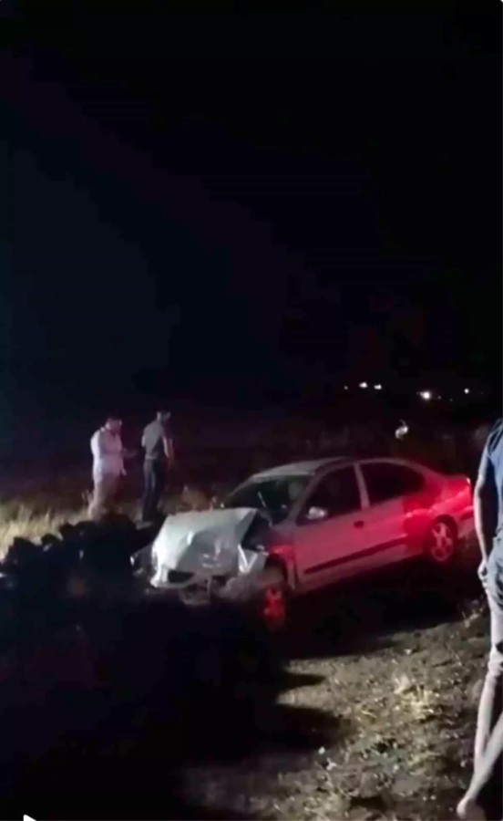 SİVEREK'TE TRAFİK KAZASI: 2 YARALI;