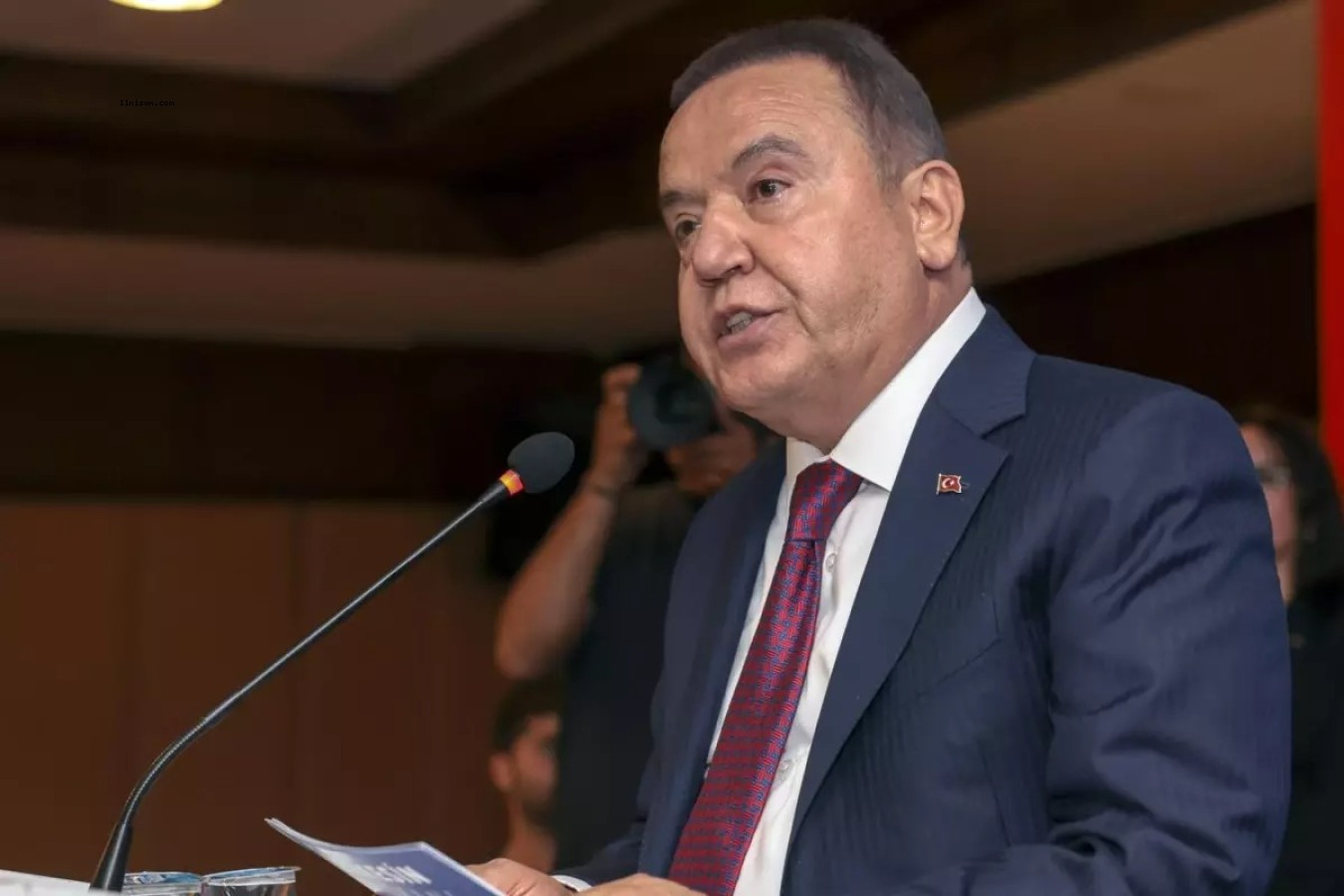 TUTUKLANAN CHP'Lİ BAŞKAN APAR TOPAR HASTANEYE KALDIRILDI;