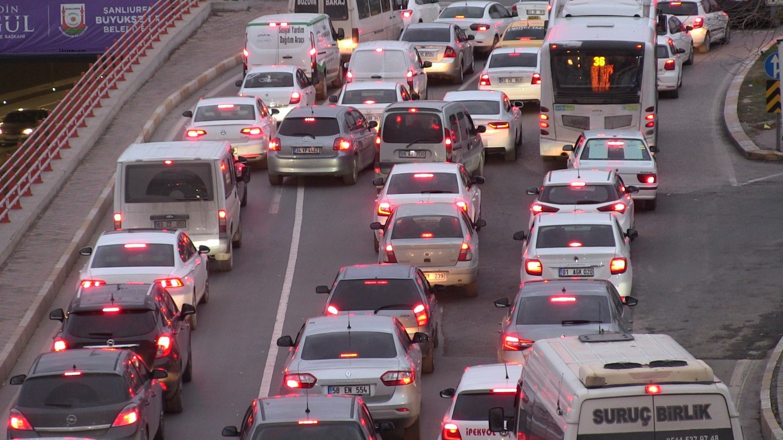 Şanlıurfa zorunlu trafik sigortasının en az olduğu il;