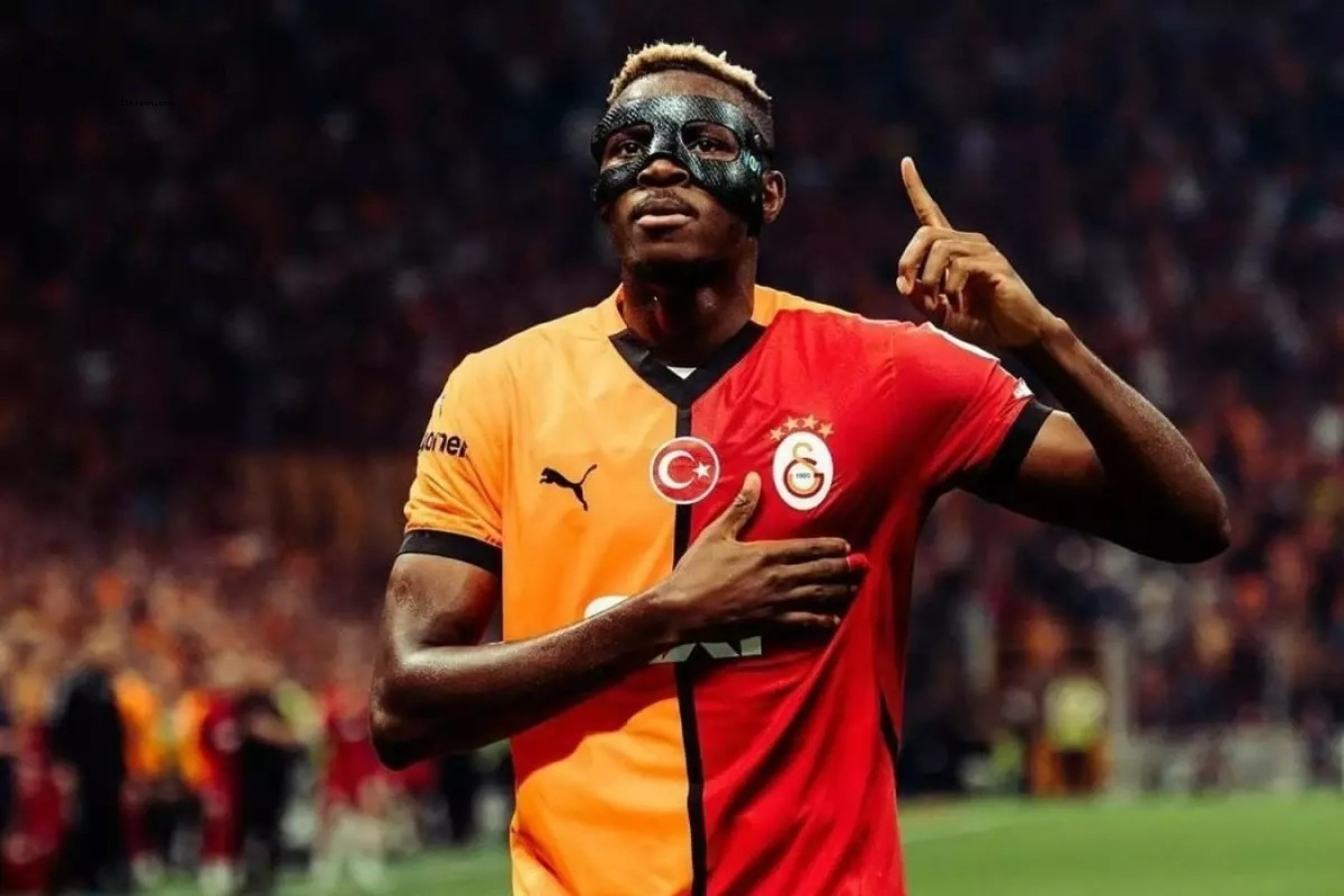 GALATASARAY'DA OSIMHEN KAOSU! YÖNETİM İKİYE BÖLÜNDÜ;