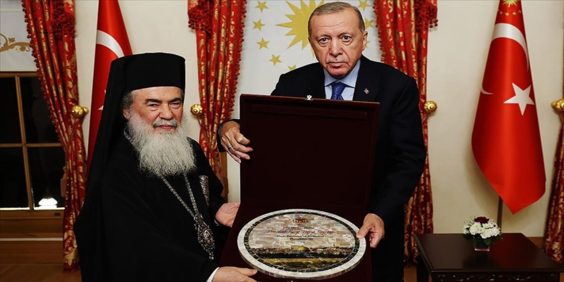 Dolmabahçe’de Kudüs Mesajı: Patrik Theofilos’tan Erdoğan’a Tarihi Emanet