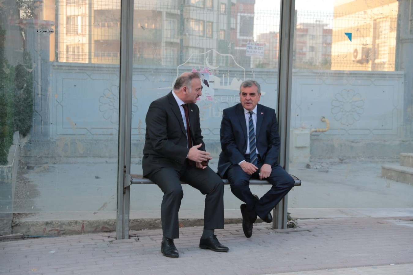 Başkan Beyazgül ve Rektör Güllüoğlu’ndan otobüsle kampüse yolculuk;