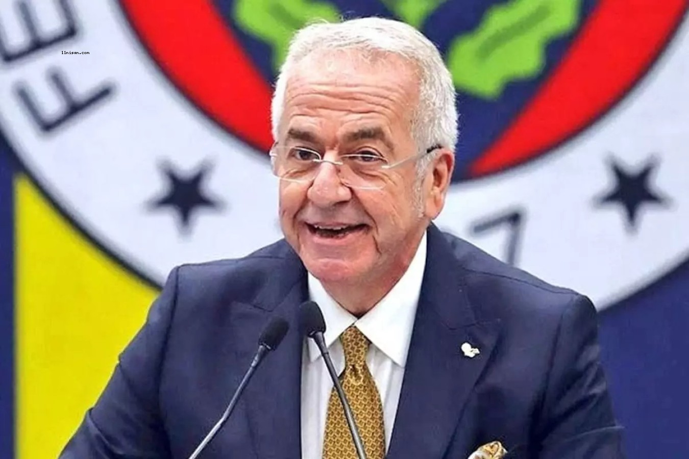 RESMEN AÇIKLANDI! FENERBAHÇE YÖNETİMİNDE İSTİFA;