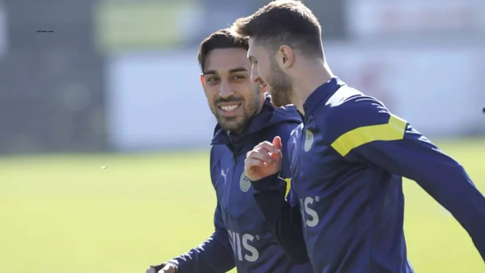 FENERBAHÇELİ İSMAİL YÜKSEK, SOSYAL MEDYA HESABINDAN GALATASARAY'I TAKİBE ALDI!