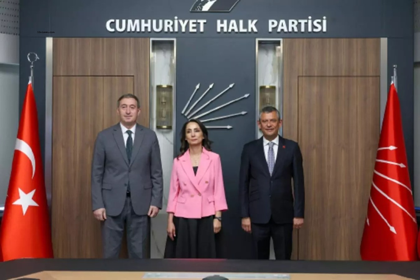 ÖZGÜR ÖZEL'DEN BAHÇELİ'NİN ÇAĞRISINA DESTEK