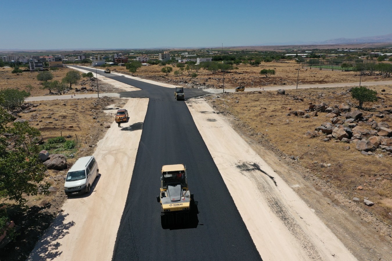 Büyükşehir’den Siverek’te asfalt çalışması;