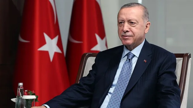 Cumhurbaşkanı Erdoğan: Enflasyon aşılamaz bir ekonomik tehlike değil, ben ekonomistim;