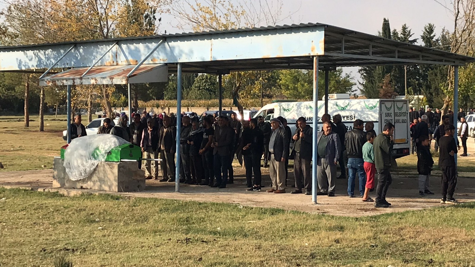 Hatay'da ağaca asılı bulunan Fidan Tunç, memleketi Urfa'da defnedildi;