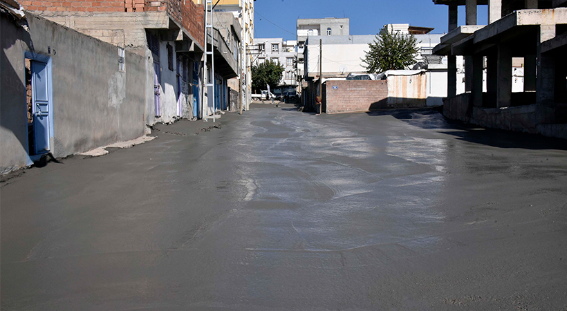 Siverek’te altyapı çalışmaları sırasında deforme olan sokaklar onarıldı;