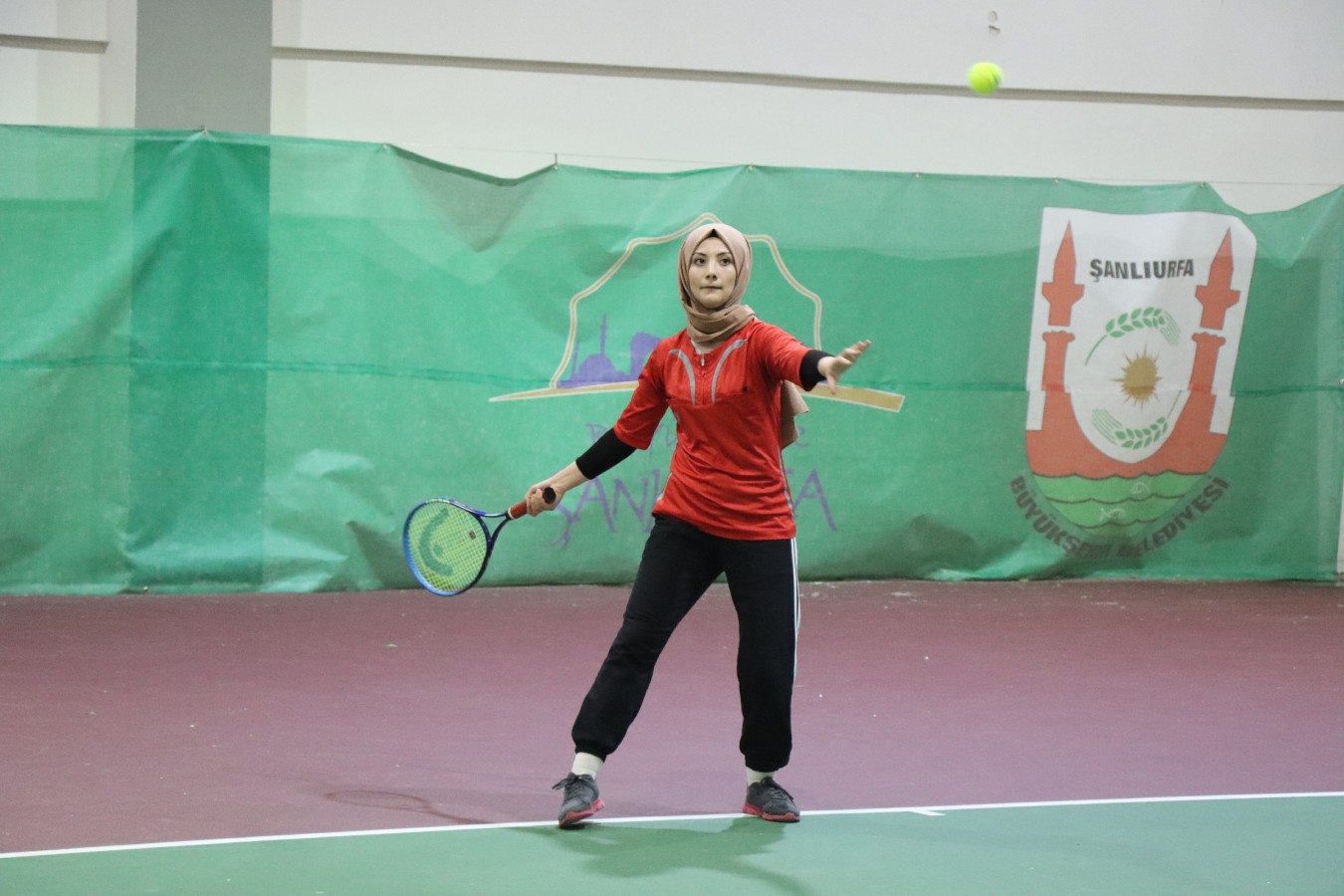 Şanlıurfa öğretmenler günü tenis turnuvası sona erdi;