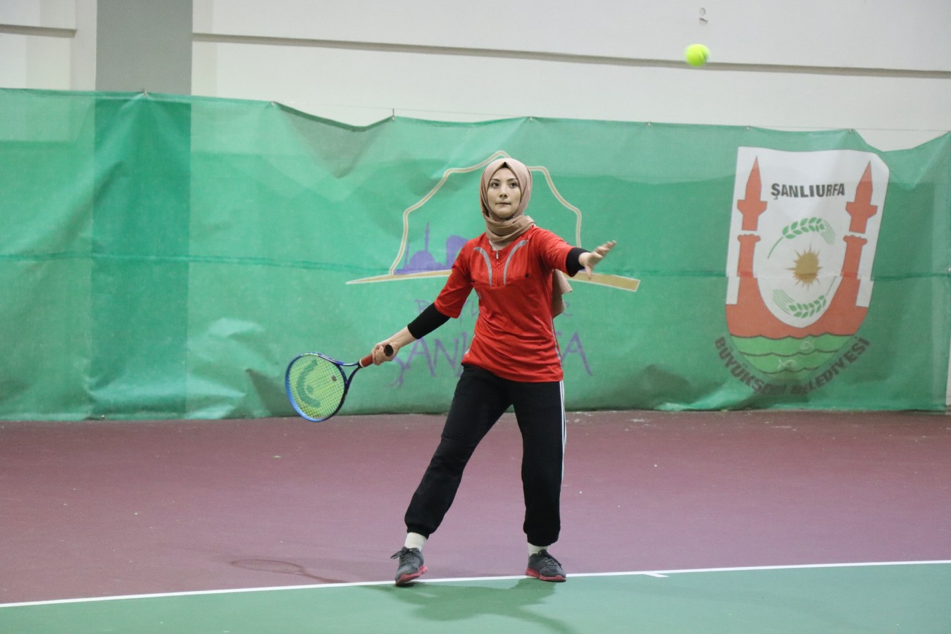 Şanlıurfa'da öğretmenler günü tenis turnuvası sona erdi;