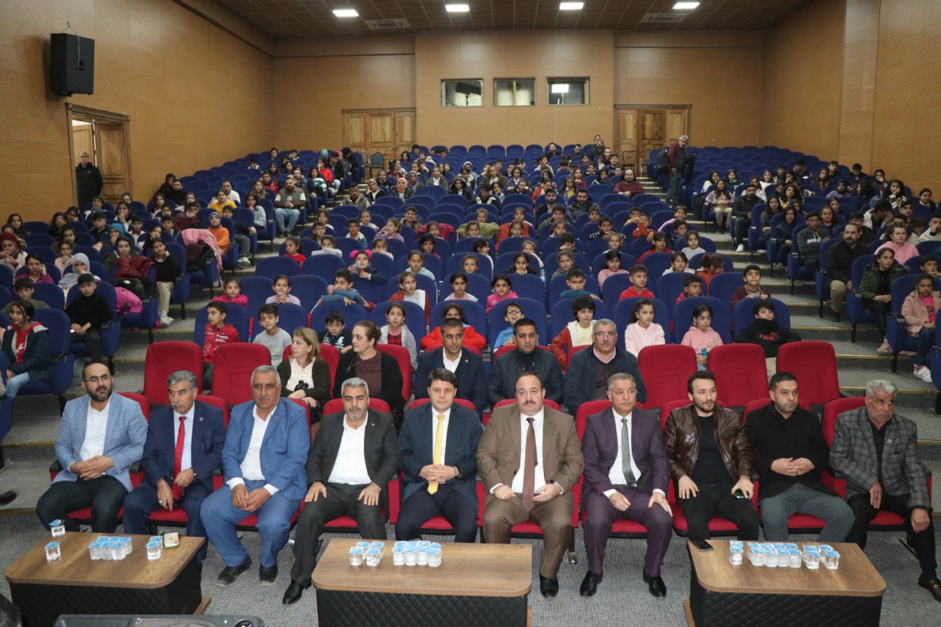 Viranşehir Belediyesinden 100 bin öğrenciye eğitim desteği;