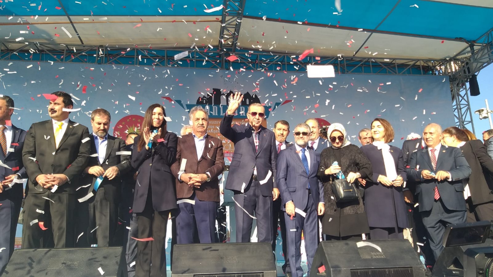 Cumhurbaşkanı Erdoğan 12 milyar TL’lik projelerin açılışını yaptı;
