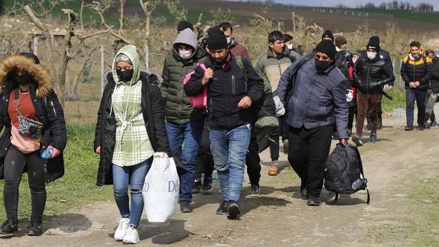 Seçilmiş: Geri gönderme merkezlerimizde yaklaşık 18 bin düzensiz göçmen bulunuyor;